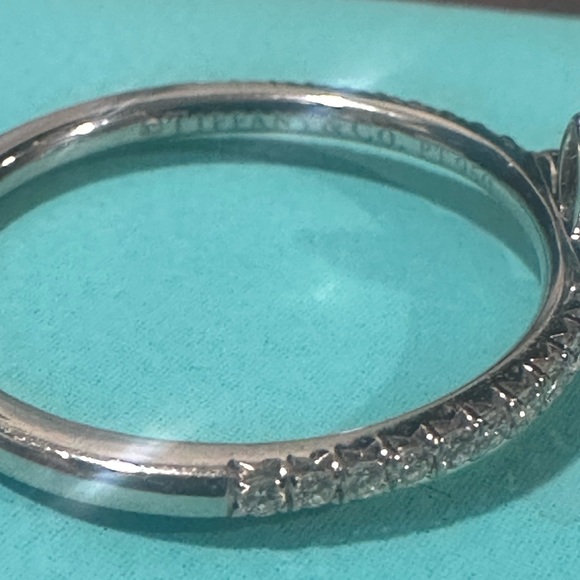 Platinum Diamond Fleur de Lis - Picture 2 of 4